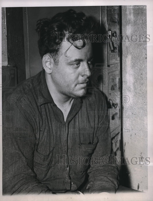 1949 Press Photo Robert Wiley Held on Abandonment of Stepson Richard Lain Jr. - Historic Images