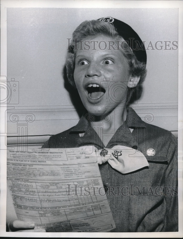 1957 Press Photo 12 yr old Janice Brewer member of Troop 782, St Louis - Historic Images