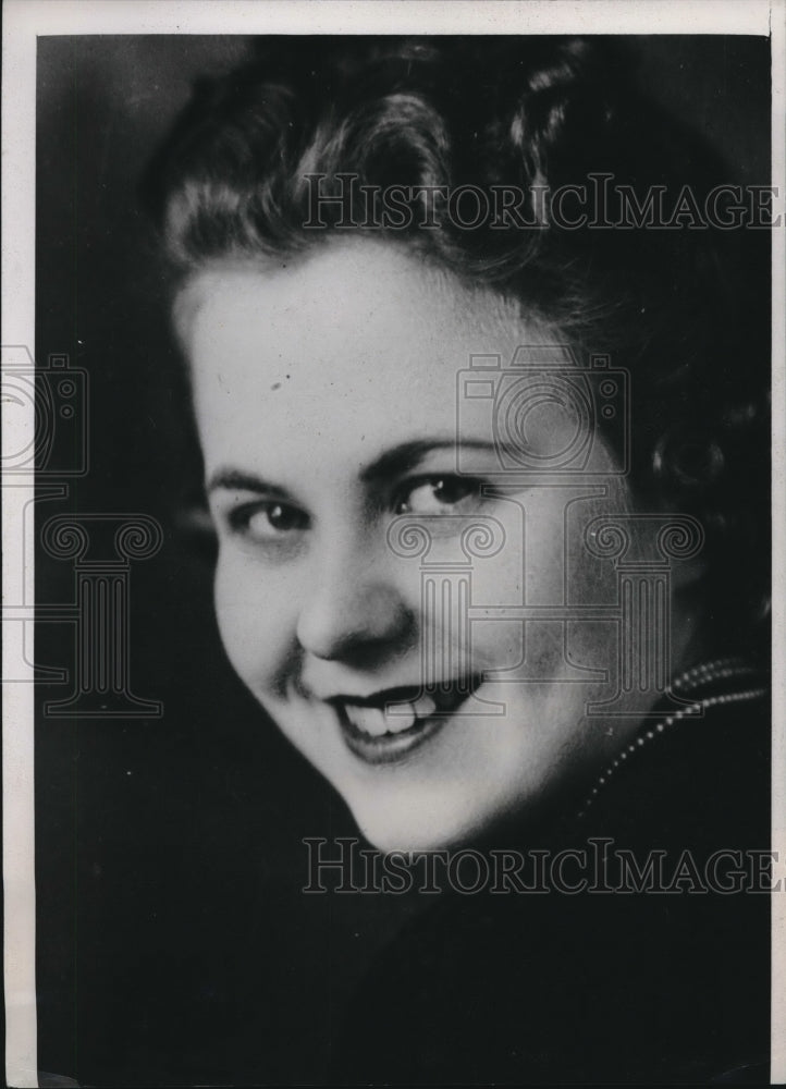 1939 Press Photo Midland College&#39;s Most Beautiful Dimpled Coed Yvonne Boberg - Historic Images