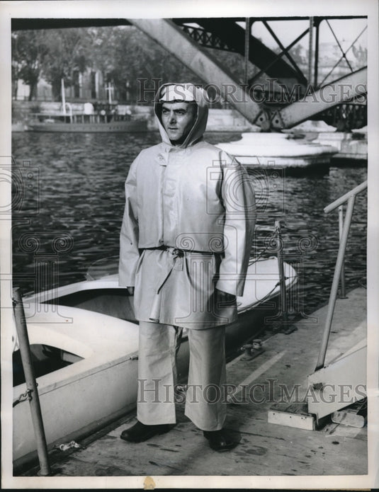 1957 Press Photo Jean Lepape Wears Life Saving Water Suit He Invented In Paris - Historic Images