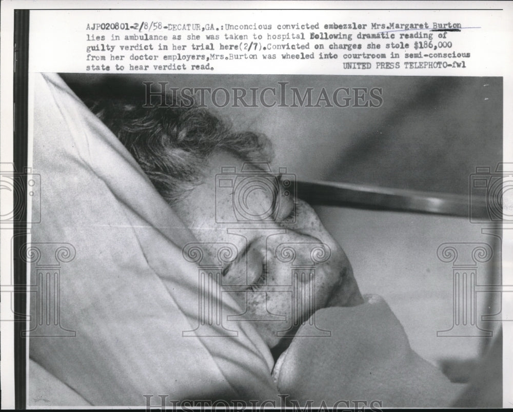 1958 Press Photo Lady passes out when she is found guilty of stealing 186K - Historic Images