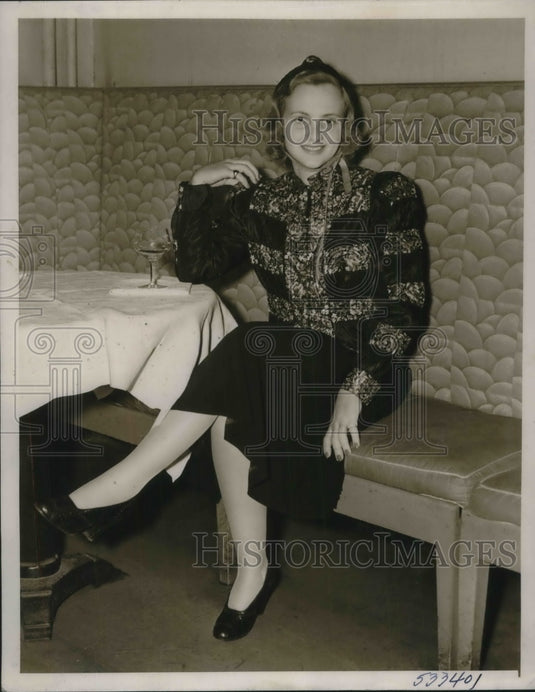 1939 Press Photo Miss Marjory Hasler of the Society Register - Historic Images