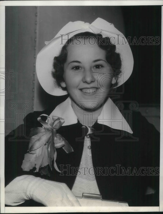 1935 Press Photo Barbara Levin Heading to Peru to Marry George Rhodes Benson - Historic Images