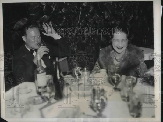 1934 Harvey Childs & Mrs Carroll Alker at the Colony Club Palm Beach - Historic Images