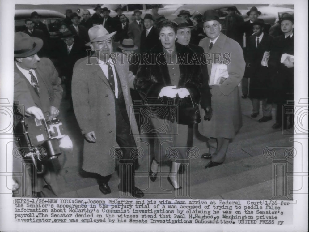 1956 Press Photo Sen. Joseph McCarthy and Wife, Jean, in NY to Testify in Court - Historic Images