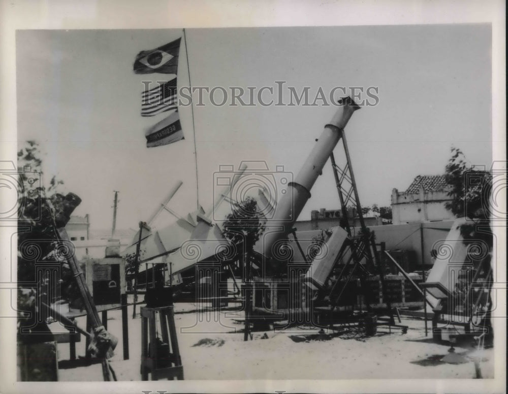 1940 Press Photo Special Camera Battery for National Geographic Society - Historic Images