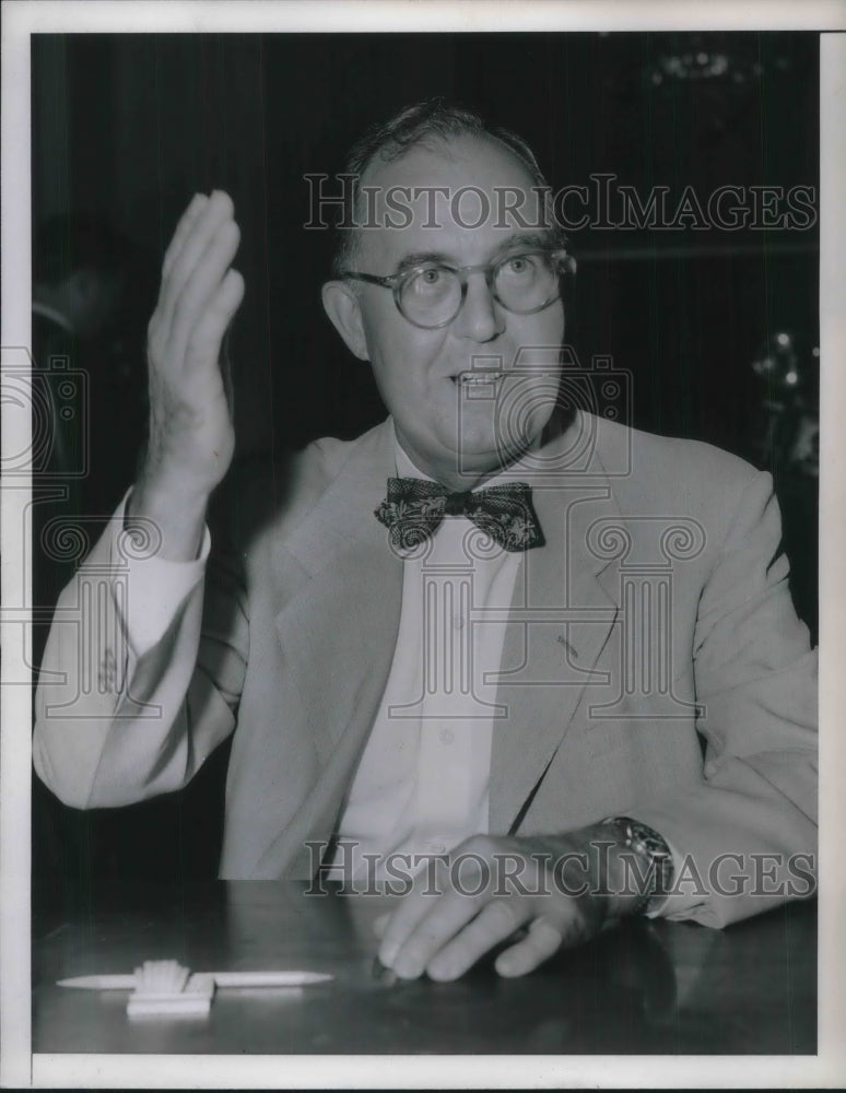 1952 Press Photo Ellis Black acting head of US tax division - Historic Images