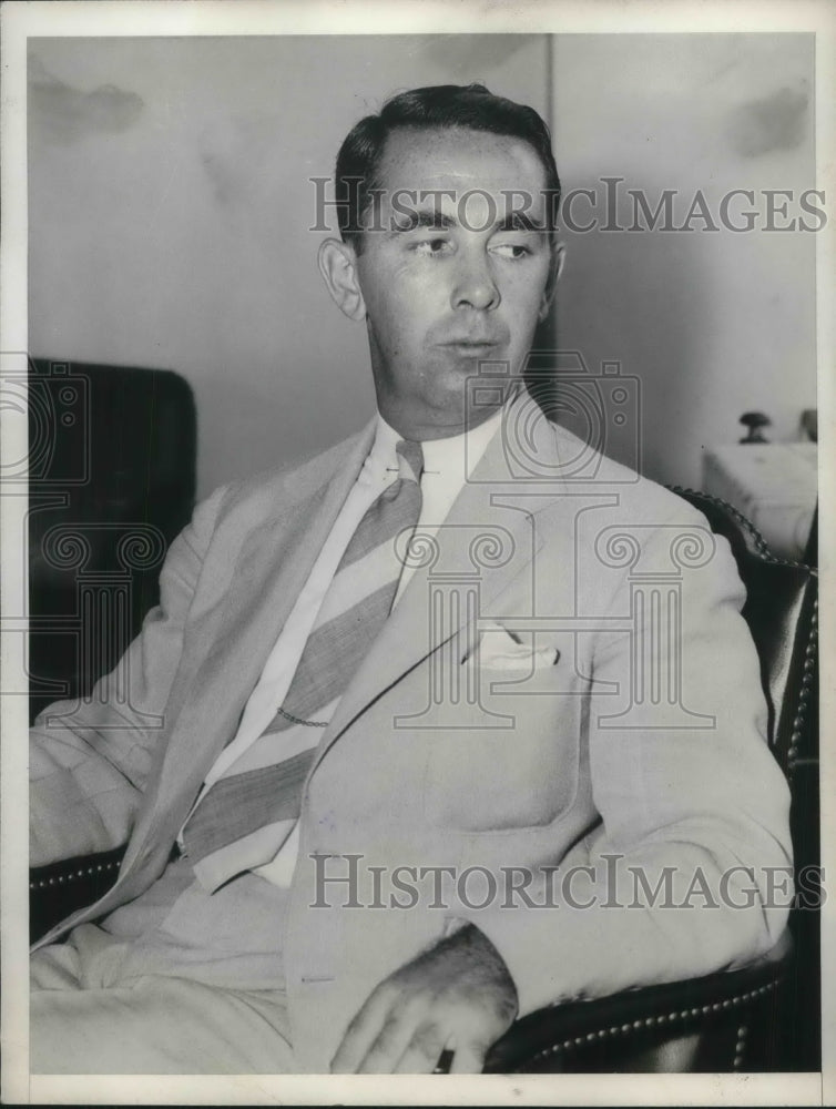 1938 Press Photo NLRB Member Donald Smith Smiles At White House Conference-Historic Images