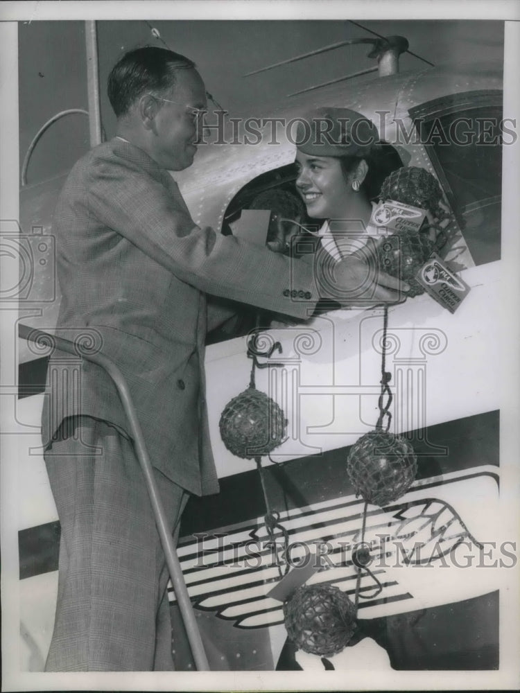 1949 Press Photo water from seven seas to be picked to christen ship during - Historic Images