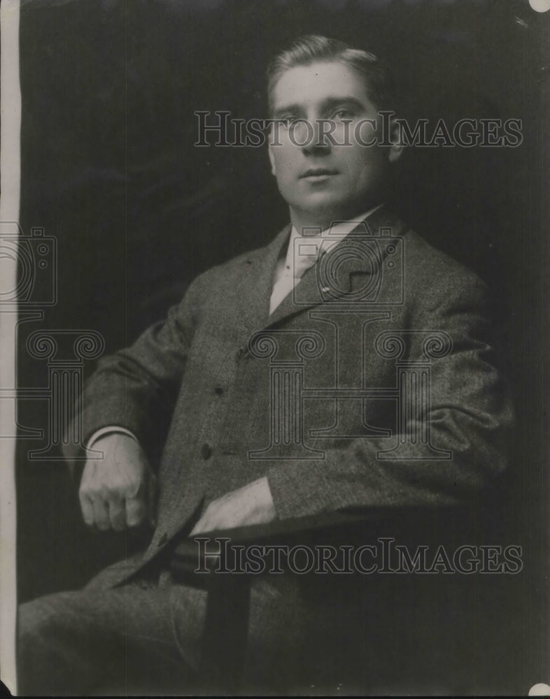 1922 Press Photo Albert Sherman, Chairman of the Education Committee - Historic Images