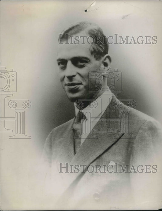 1934 Press Photo Dennis George of England - Historic Images