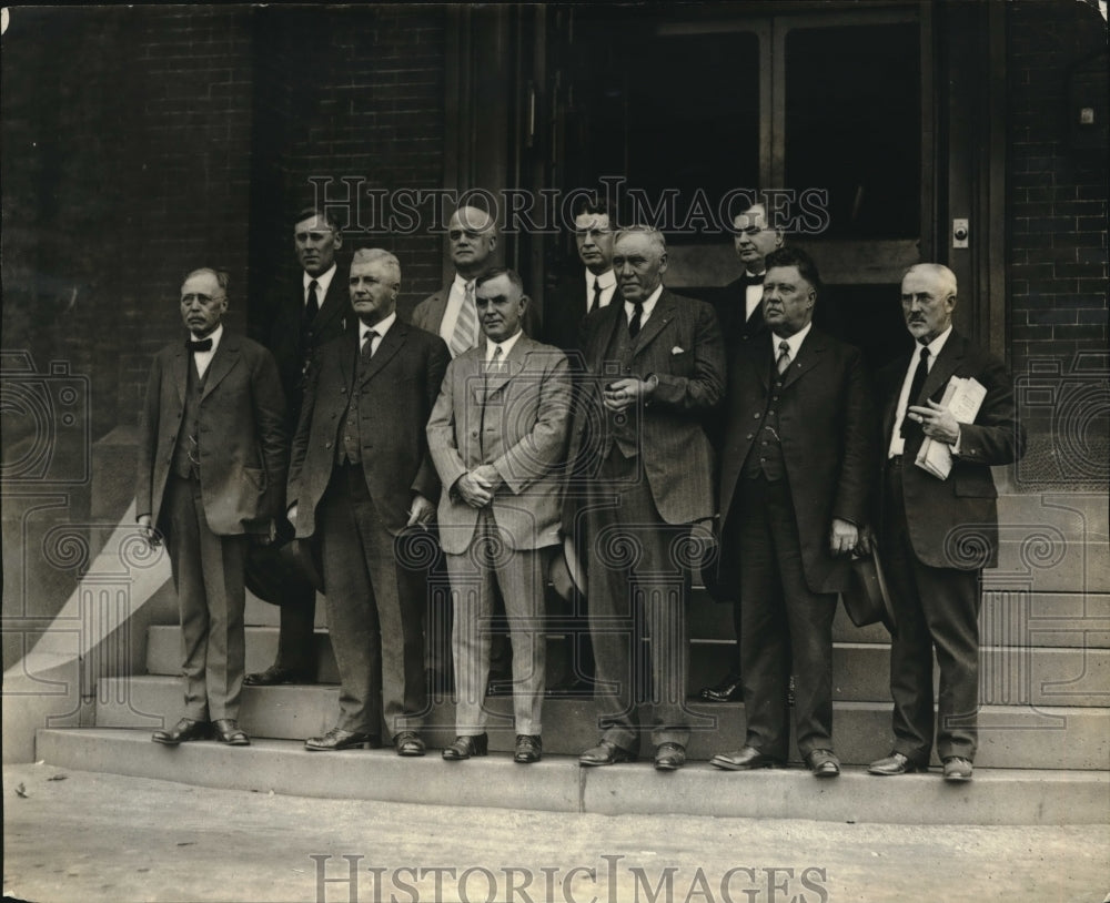 1923 A.E. Stephens, J.A. Buchanan, C.N. Herried, James J. Early, N.J - Historic Images
