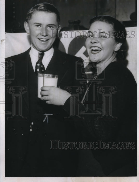 1934 Press Photo Leland Morasmit & Doris Louise Paul National 4H Congress - Historic Images