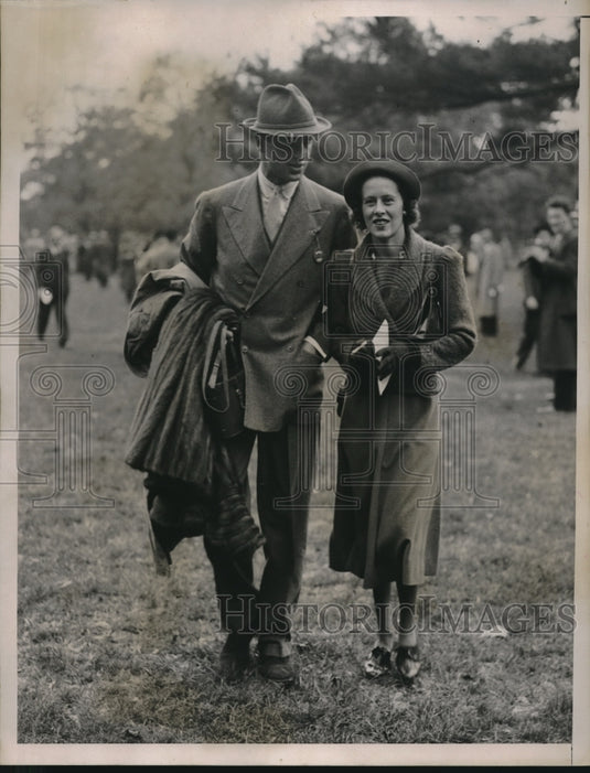 1936 Press Photo Mr. and Mrs, John Schiff - Historic Images