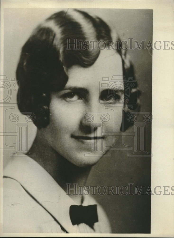 1930 Press Photo Attractive U. of O. coed Margaret Spath at Rugene in new coupe - Historic Images