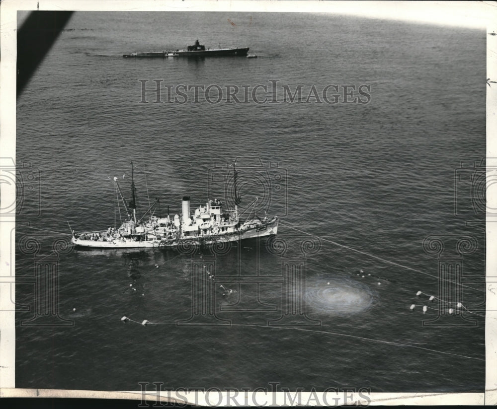 1939 Sailfish being run from Ocean Bottom - Historic Images