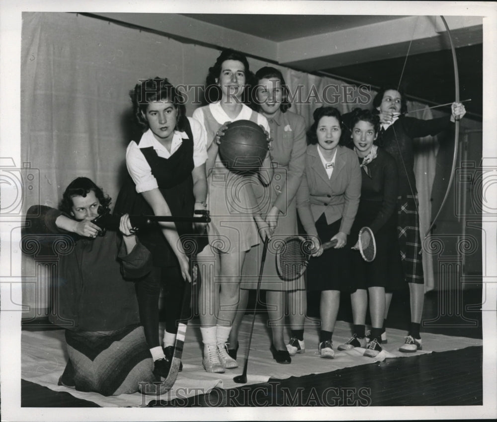 1940 Press Photo Jenkintown, Pa Beaver College sports, H Gumbs,M Weiland - Historic Images