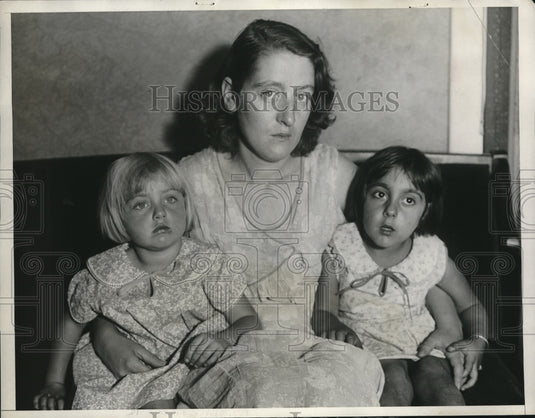1932 Press Photo Mrs. Gargon and her Children - nec31063-Historic Images