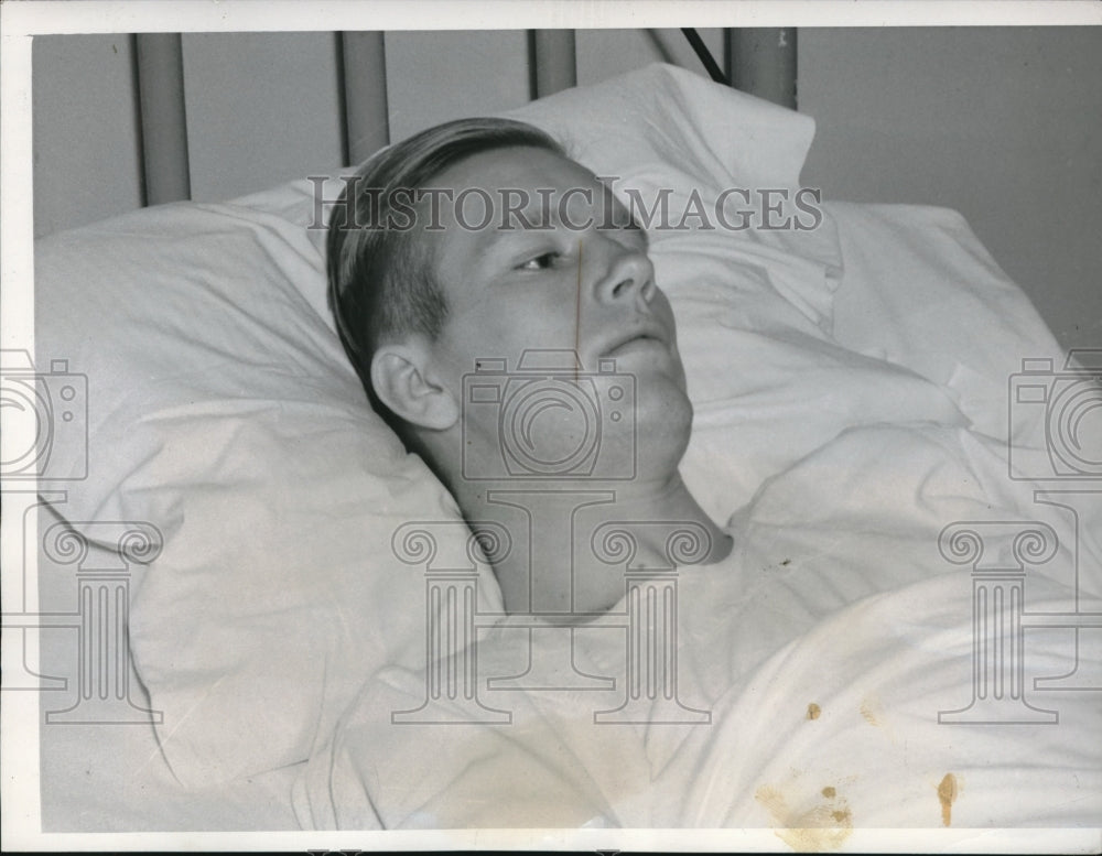 1939 Press Photo Walter Bud Lyons, Lois van norsdel Football Star Shot - Historic Images