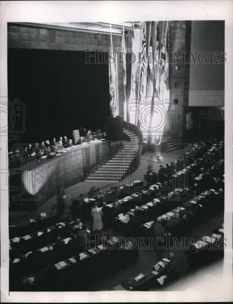 1945 Press Photo Paris, France Palais de Chaillot World Trade Union conference - Historic Images