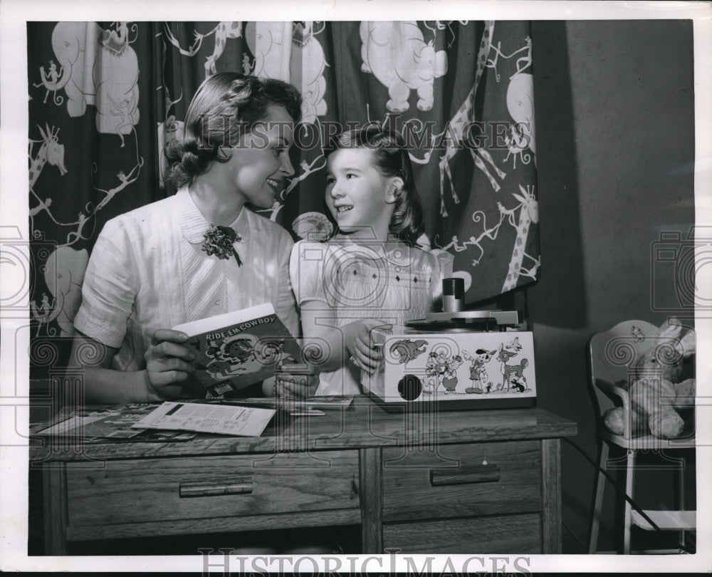 1951 Press Photo Family shares record playing together - nec31986 - Historic Images