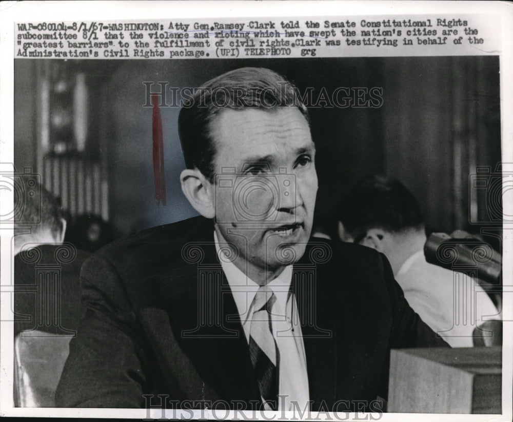 1967 Press Photo Atty Gen. Ramsey Clark in behalf of Administration Civil Rights - Historic Images