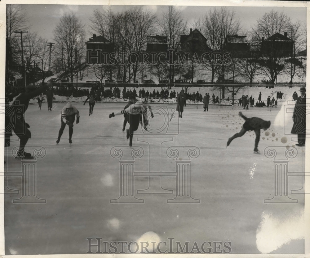 1931 Middle Atlantic speed skating championship at New Burgh - Historic Images