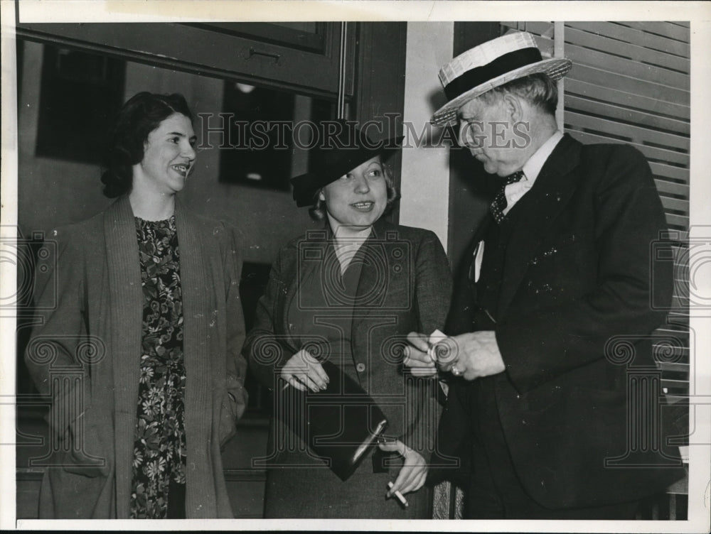 1938 Press Photo Mrs Jewel Grayson, Arrested For Harboring Escaped Criminal - Historic Images