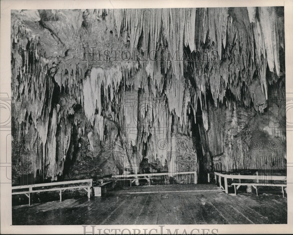 1950 Press Photo Caverns - Historic Images