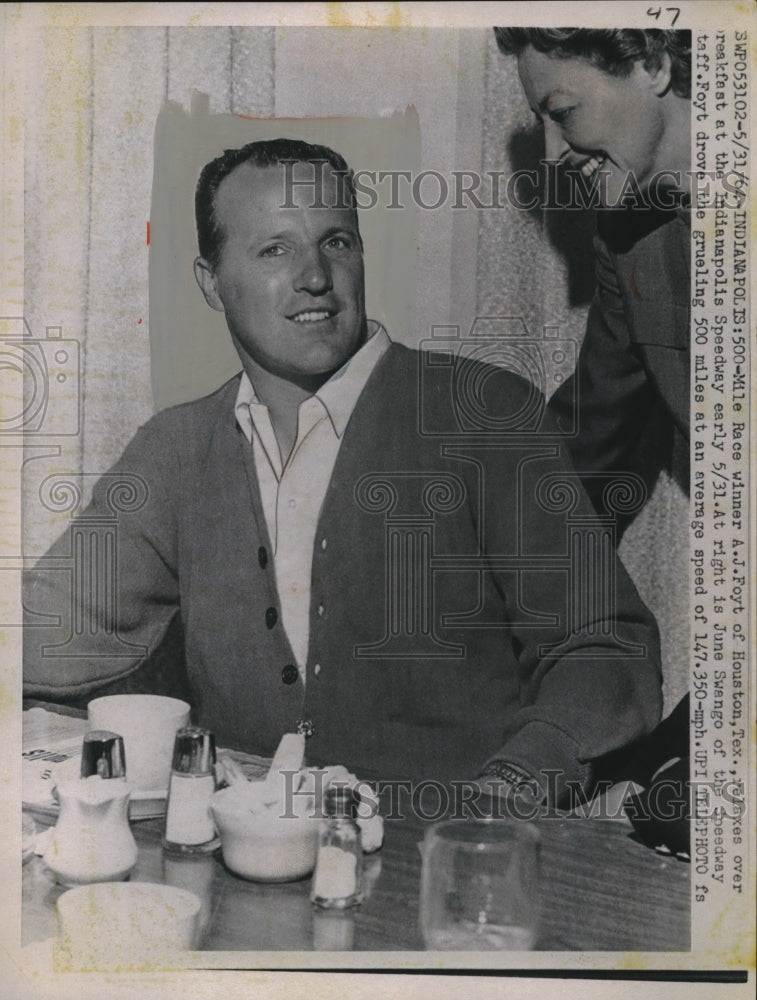 1964 Press Photo Indianapolis, Ind race winner AJ Foyt at breakfast - nec32611 - Historic Images