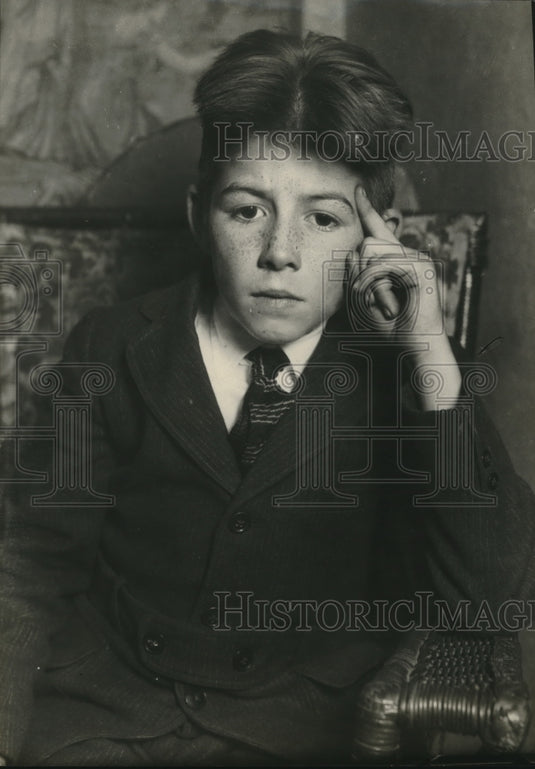 1925 Press Photo Math prodigy, Jimmie Bennett, age 9 in LA, Calif - nec32837 - Historic Images