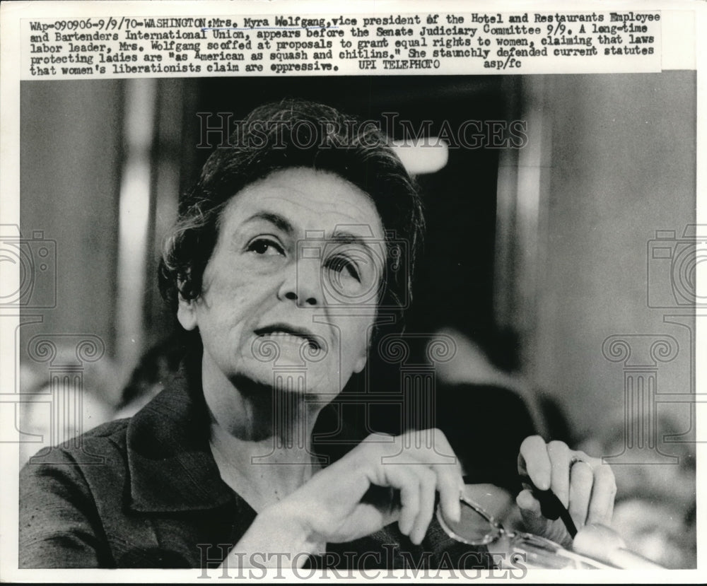 1970 Press Photo Mrs. Myra Wolfgang Appears before Senate Judiciary Committee - Historic Images