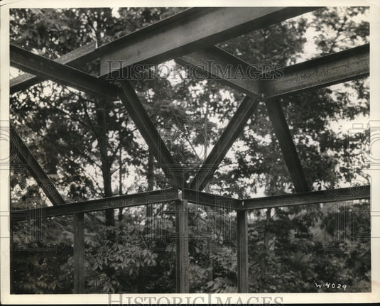 1932 Press Photo Steel Framework For Home With Natural Backdrop - Historic Images