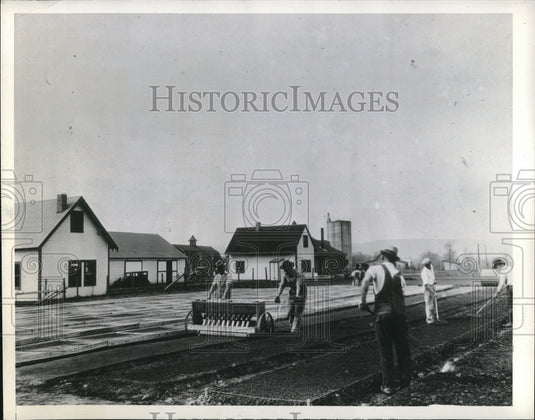 1939 US Nursery Seeders - Historic Images