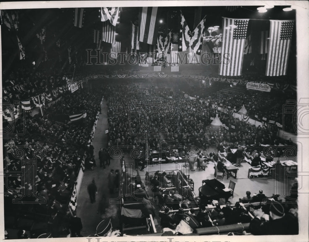 1945 Press Photo American Legion opens convention. Chicago Illinois - Historic Images
