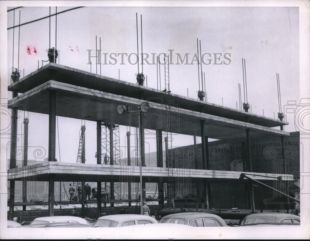 1956 Press Photo Pigeon Hole Parking Garage Under Construction Ontario St - Historic Images