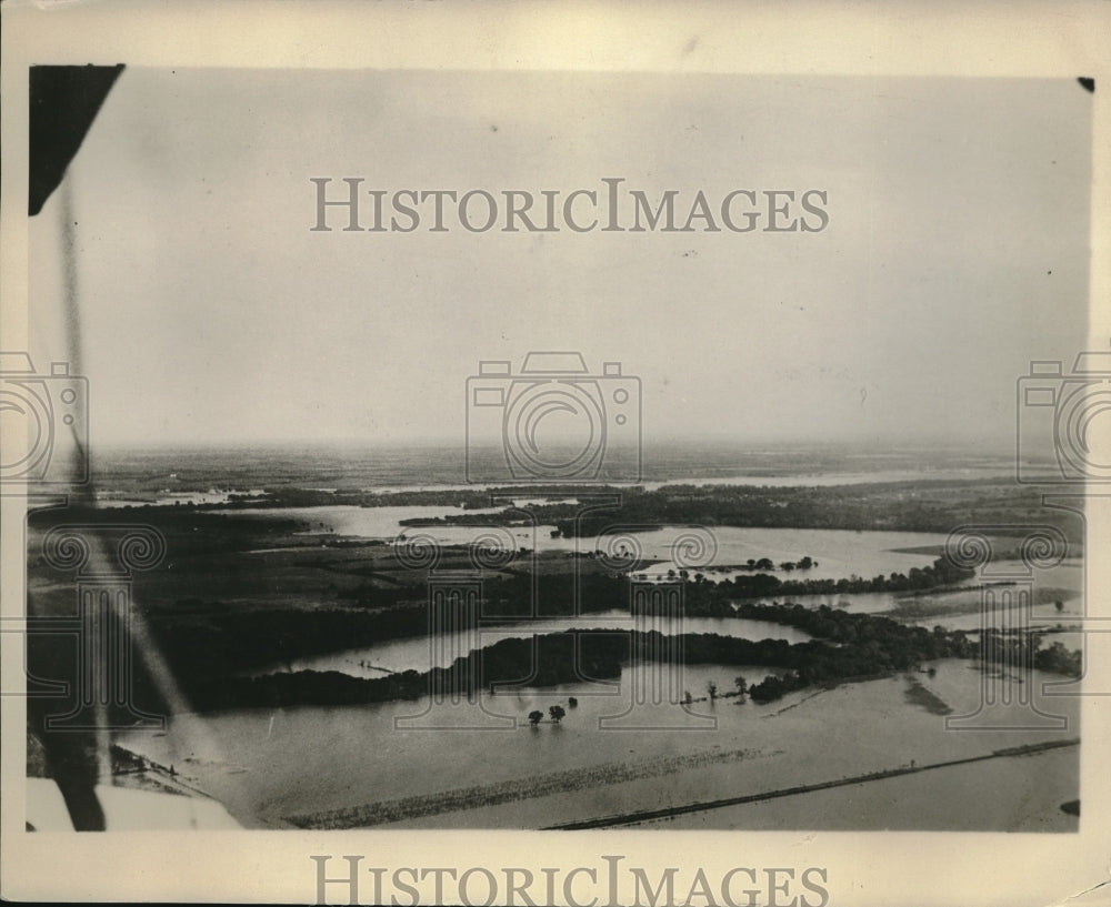 1929 Press Photo Floods inflict eavy damage in Kansas - Historic Images