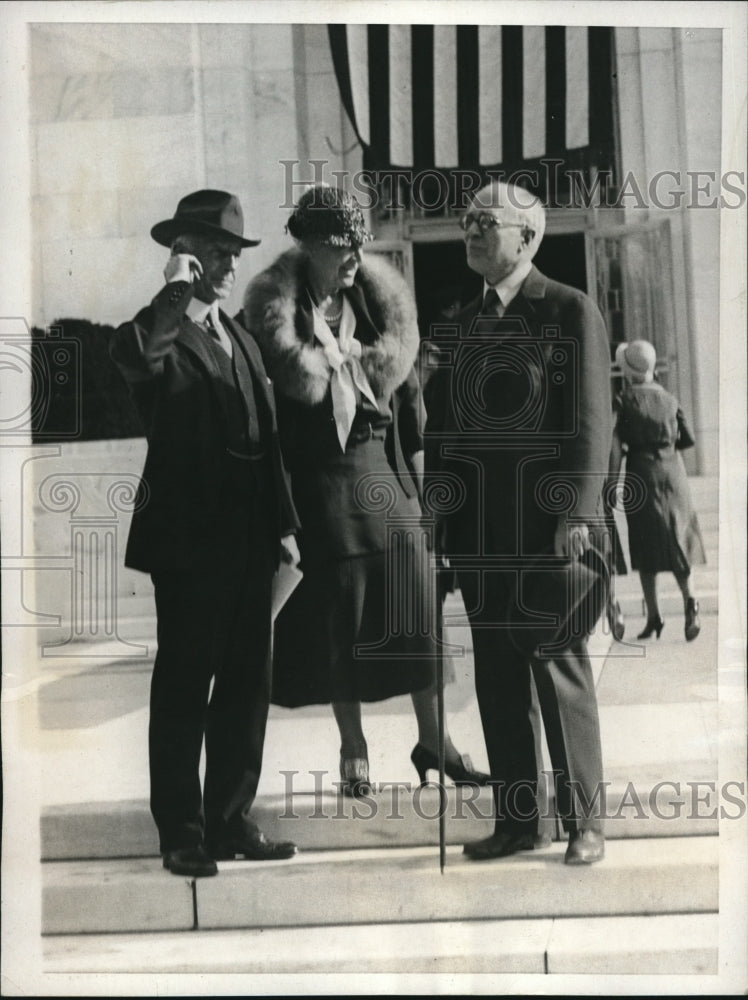 1932 Press Photo Sec of Navy Charles F Adams, Mrs Adams & Rep James Beck - Historic Images