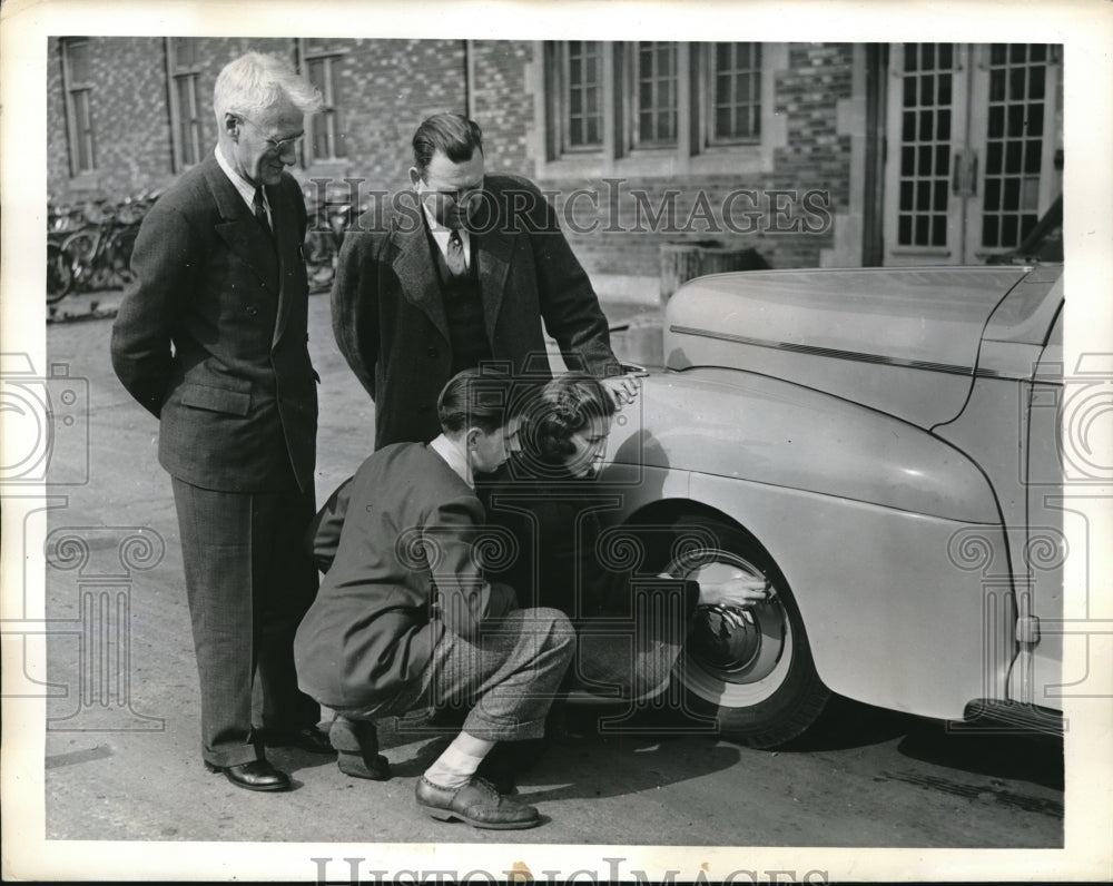 1941 Press Photo Students Taking Driving Lessons Gus Nehring &amp; Virginia Schaefer - Historic Images