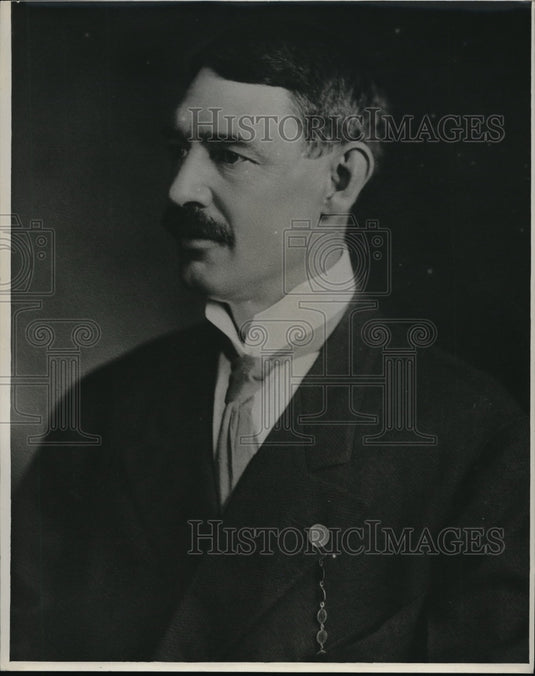 1933 Press Photo Allan B. Monka inventor of motorcylces. - Historic Images