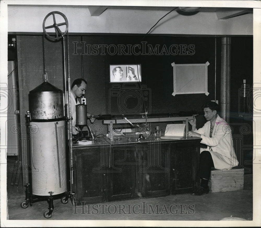 1941 Associate Physicists Frederick Goldman &amp; David Armstrong-Historic Images