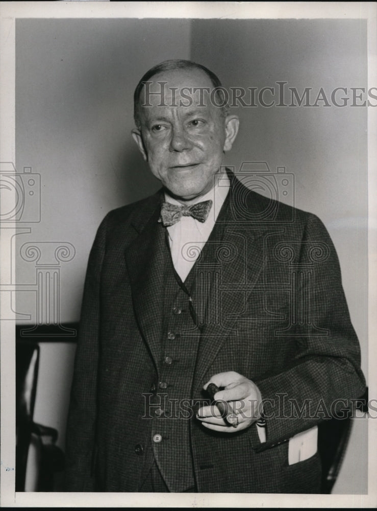 1937 Press Photo Judge Charles R. Vunk Chief Defense Counsel for Helen Tiernan - Historic Images