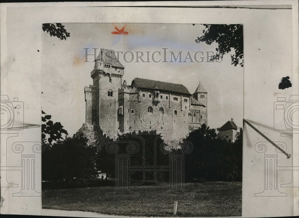 1925 Press Photo Moedling Castle in Australia Princely Family - Historic Images