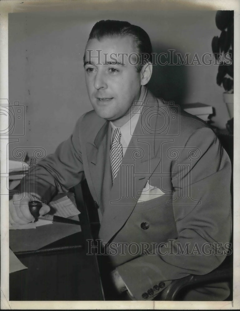 1942 Press Photo Rep. Warren C. Magnuson Talks of Japan &amp; Russia at War - Historic Images