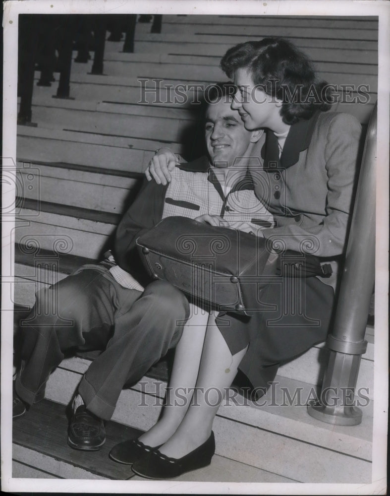 1952 Press Photo Carl Campana with wife Theresa - nec36073 - Historic Images