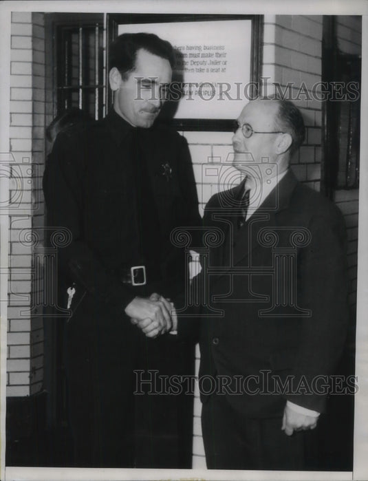 1934 Press Photo Sidney Graves & Deputy Sheriff Jack Campbell, bribery case - Historic Images