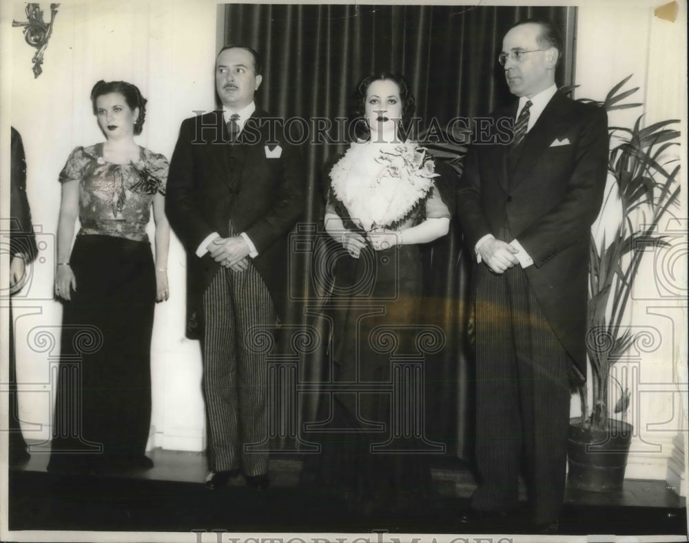 1937 Cuban Embassy honor to Dr Antonio Martinez - Historic Images