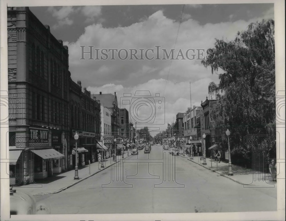 1940 The main Street of Elmwood, IND. Anderson Street-Historic Images