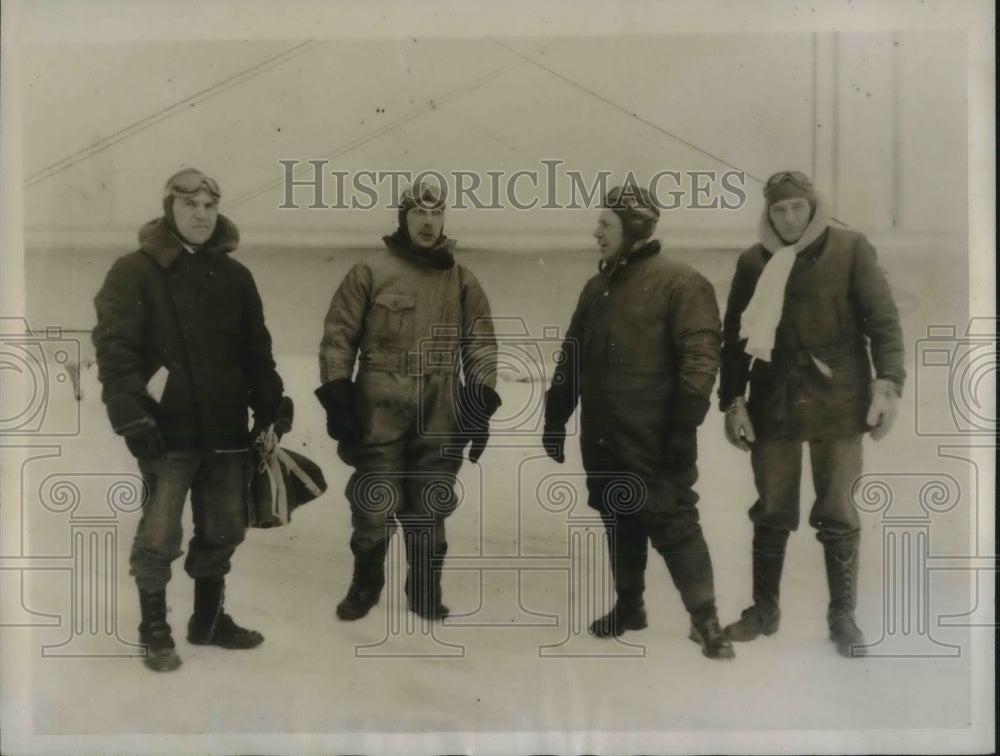 1935 Plane drops food supply to snowbound Jersey family-Historic Images