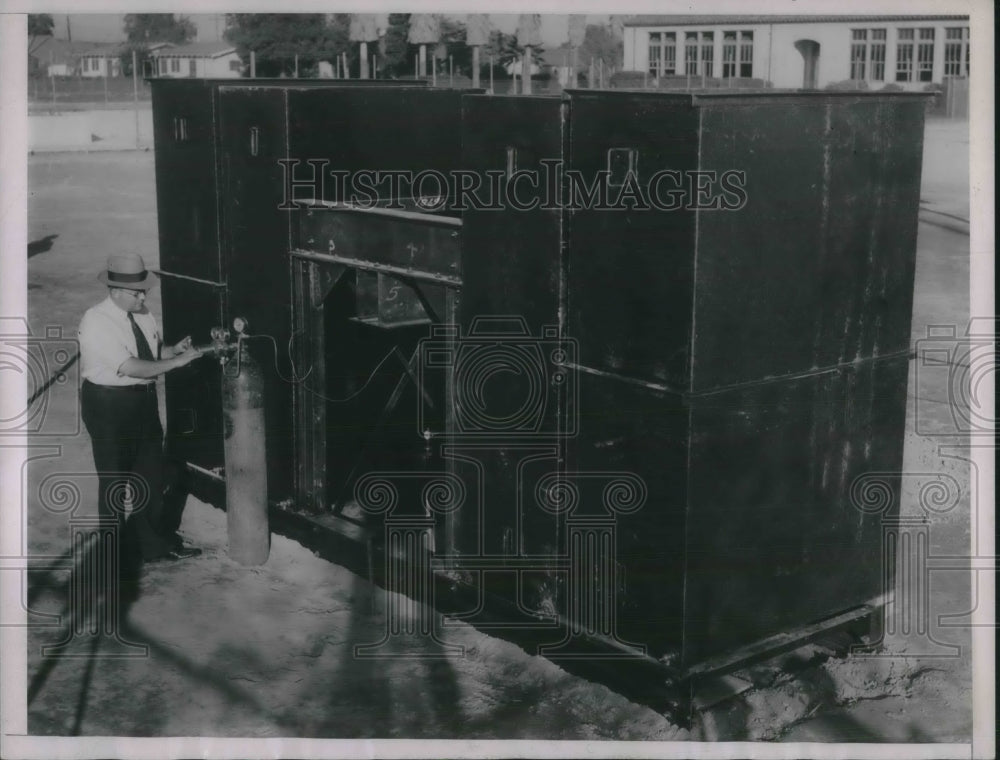 1934 Press Photo Earth&#39;s crust strength told - Historic Images